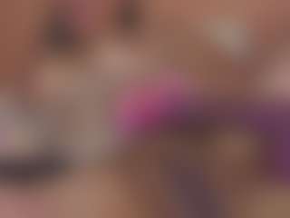 Live cam show with LiindaEvans - Anal on sexylive.show
