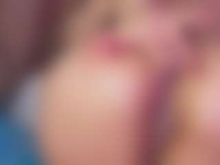 LiindaEvans's Live Sex Cam Show