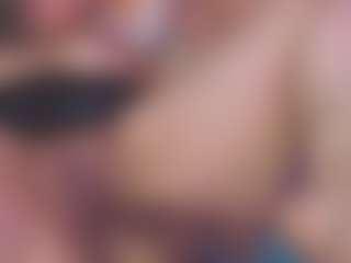 LiindaEvans's Live Sex Cam Show