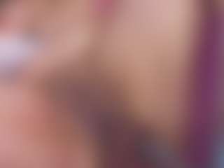 LiindaEvans's Live Sex Cam Show