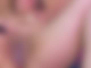 LiindaEvans's Live Sex Cam Show