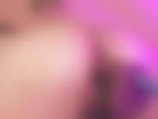 LiindaEvans's Live Sex Cam Show