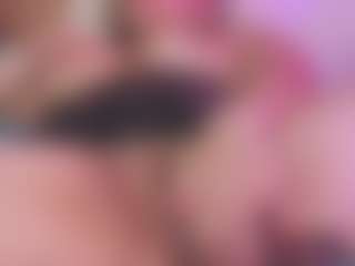 LiindaEvans's Live Sex Cam Show