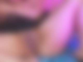 LiindaEvans's Live Sex Cam Show