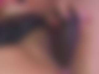 LiindaEvans's Live Sex Cam Show