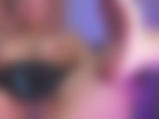 LiindaEvans's Live Sex Cam Show