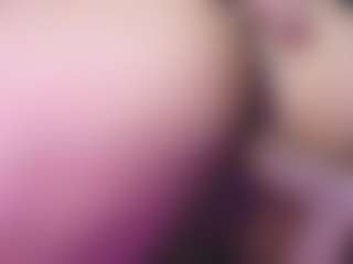LiindaEvans's Live Sex Cam Show
