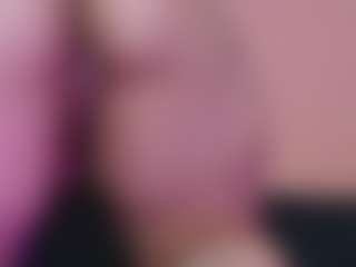 LiindaEvans's Live Sex Cam Show