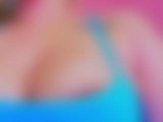 LiindaEvans's Live Sex Cam Show