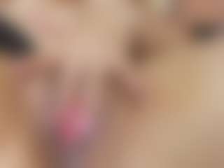 LiindaEvans's Live Sex Cam Show