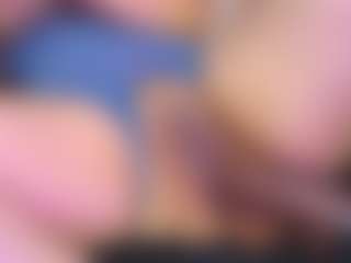 Live cam show with LiindaEvans - Big Tits on Soda Cam