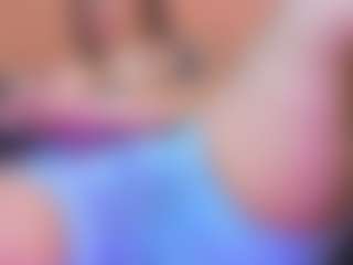 LiindaEvans's Live Sex Cam Show