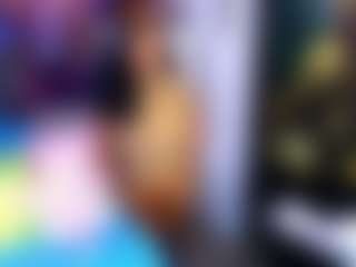 Live cam show with Real Goddess Dream - Bedroom Ebony on iamadamtest123.com