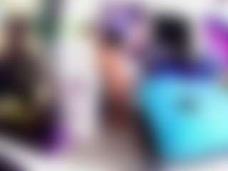 Live cam show with Real Goddess Dream - Ebony Big Tits on TeamSkeetLive