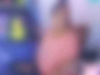 Live cam show with Real Goddess Dream - Middle Aged on nudelive.tv