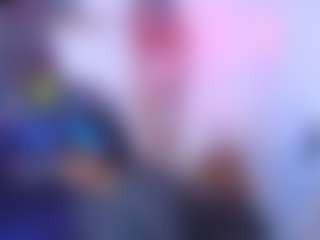 Live cam show with Real Goddess Dream - Ebony Middle Aged on CamwithHer