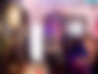 Live cam show with Real Goddess Dream - Black Middle Aged on LiveSexCams6
