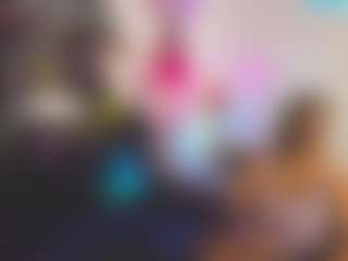 Live cam show with Real Goddess Dream - Black Middle Aged on Camsoda