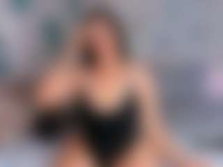 Live cam show with Makenziie - Lovense Brown Hair on Camsoda