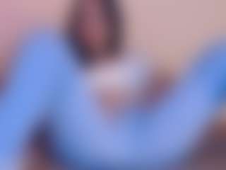 Live cam show with rosalielust - Teen (18+) on SquirtSoMuch
