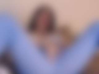 rosalielust's Live Sex Cam Show