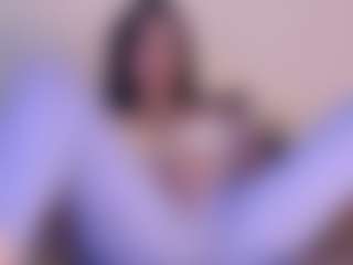 rosalielust's Live Sex Cam Show