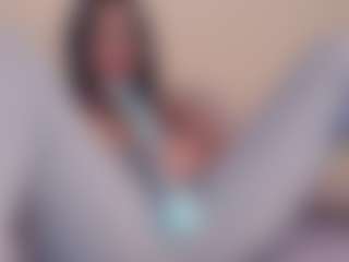 rosalielust's Live Sex Cam Show