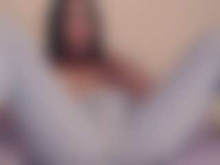 rosalielust's Live Sex Cam Show