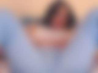 rosalielust's Live Sex Cam Show