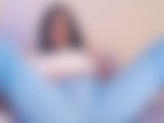rosalielust's Live Sex Cam Show