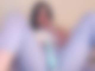 Live cam show with rosalielust - Control on realtime-chat