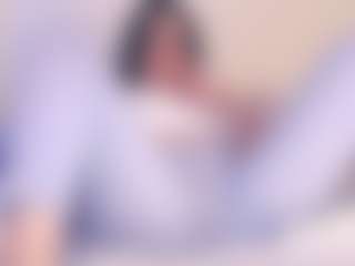 rosalielust's Live Sex Cam Show