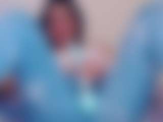 rosalielust's Live Sex Cam Show