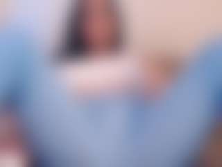 rosalielust's Live Sex Cam Show