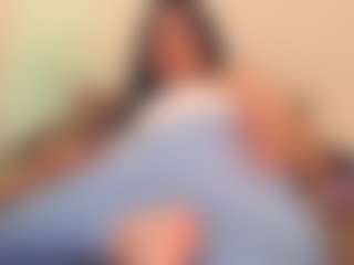 rosalielust's Live Sex Cam Show