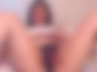 Live cam show with rosalielust - Shaved Pussy on camwithhim.com