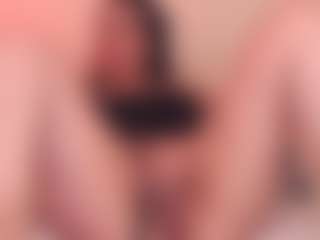 rosalielust's Live Sex Cam Show