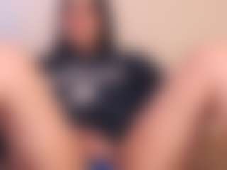 Live cam show with rosalielust - Foot Fetish on Camsoda