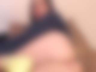 rosalielust's Live Sex Cam Show