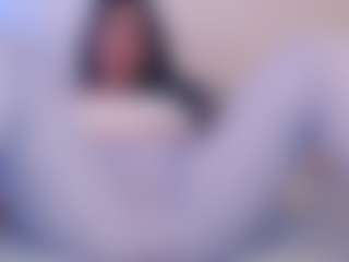 rosalielust's Live Sex Cam Show
