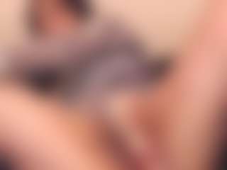 rosalielust's Live Sex Cam Show