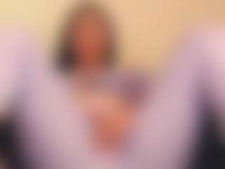 rosalielust's Live Sex Cam Show