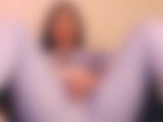 rosalielust's Live Sex Cam Show