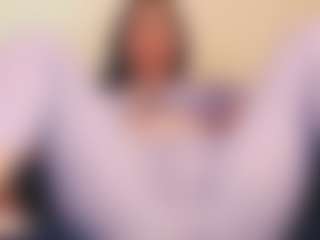rosalielust's Live Sex Cam Show