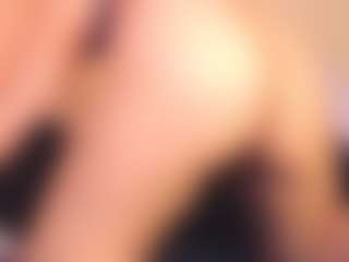 rosalielust's Live Sex Cam Show