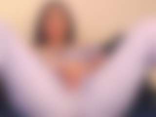 rosalielust's Live Sex Cam Show