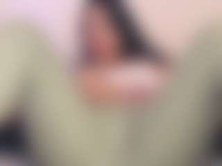 rosalielust's Live Sex Cam Show