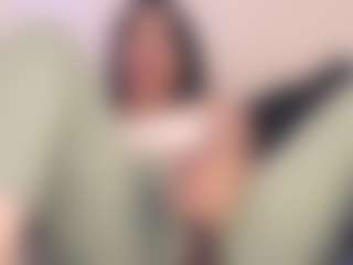 rosalielust's Live Sex Cam Show