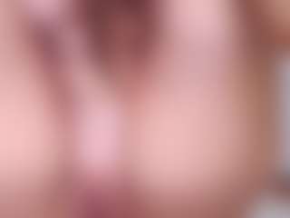 sweetykitty's Live Sex Cam Show