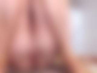 sweetykitty's Live Sex Cam Show
